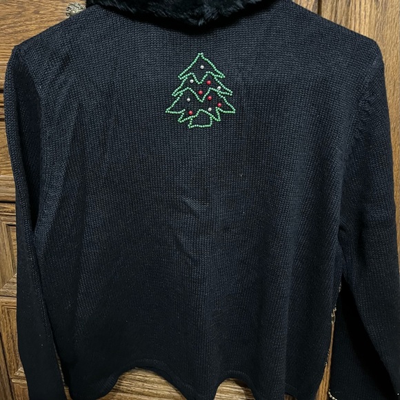 Planet & Company black Christmas sweater, petite medium, smoke free, worn once - Picture 5 of 7